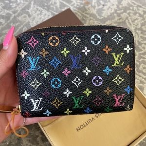 LV zippy wallet
